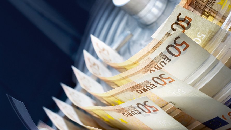 Euro bills inside the banknote processing system BPS® M7