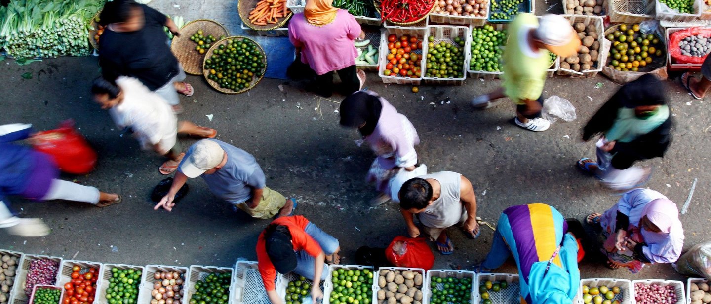 Fruit and vegetable market from above